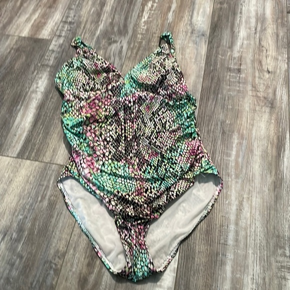 Spanx Assets swimsuit - Picture 1 of 9